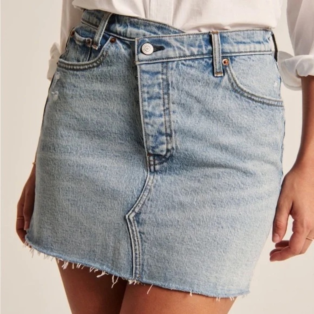 Abercrombie 90s Micro Mini Denim Skirt